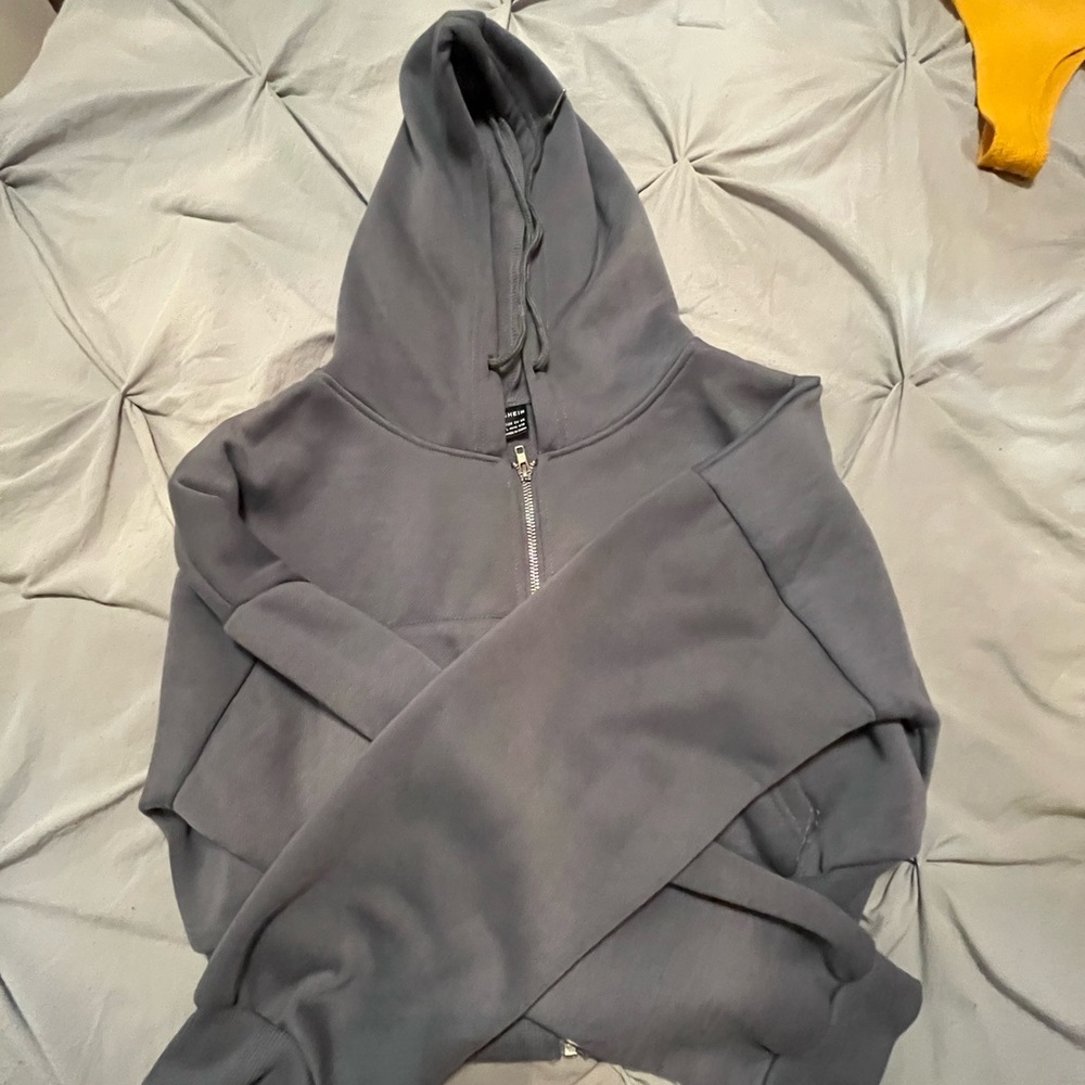 Crop hoodie